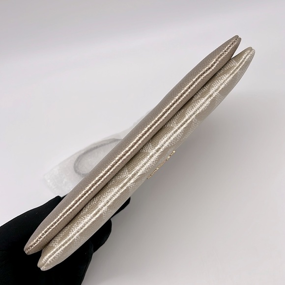 Coach Double Zip Wallet In Signature Canvas IM/Champagne Multi - Picture 6 of 16